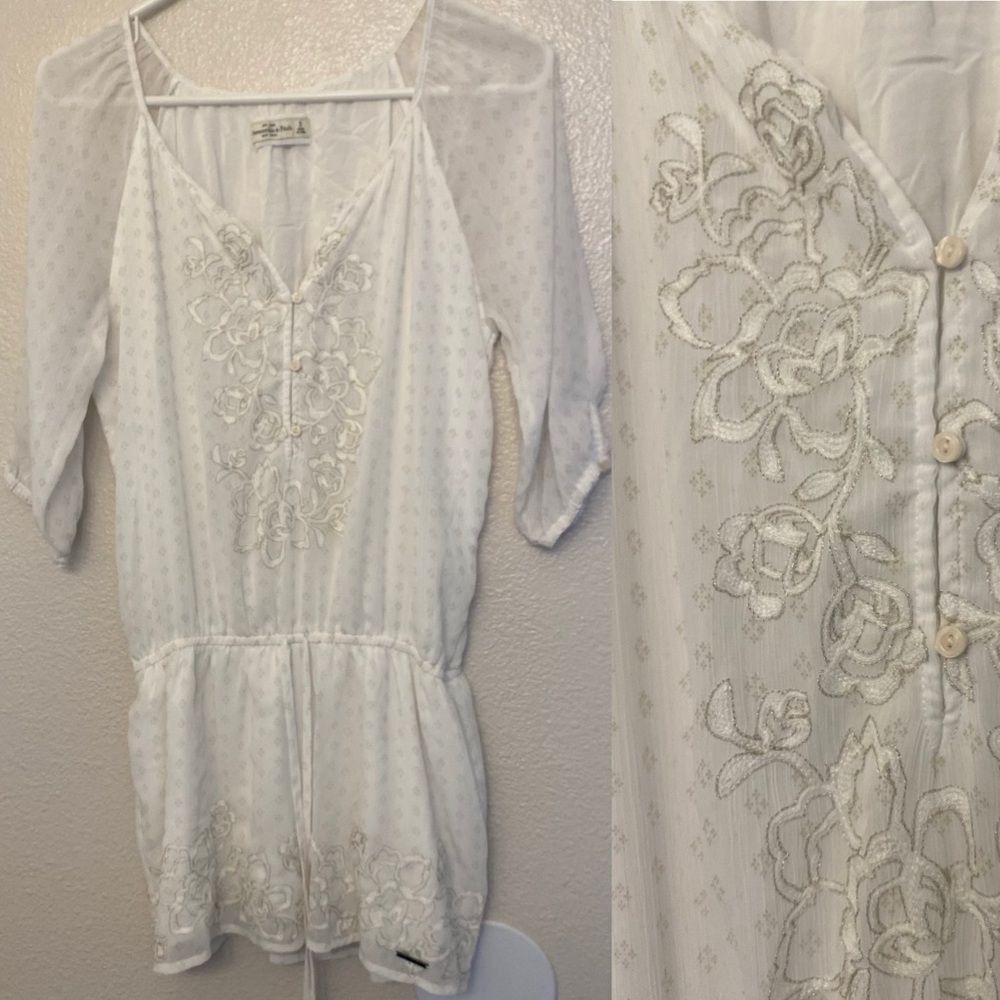 Abercrombie & Fitch fairy festival White Blouse sheer tunic embroidery top S